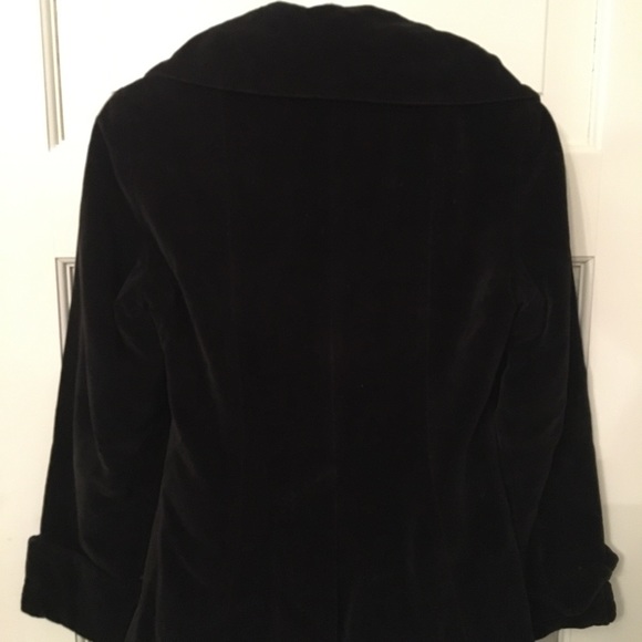 Jacket - Picture 4 of 4